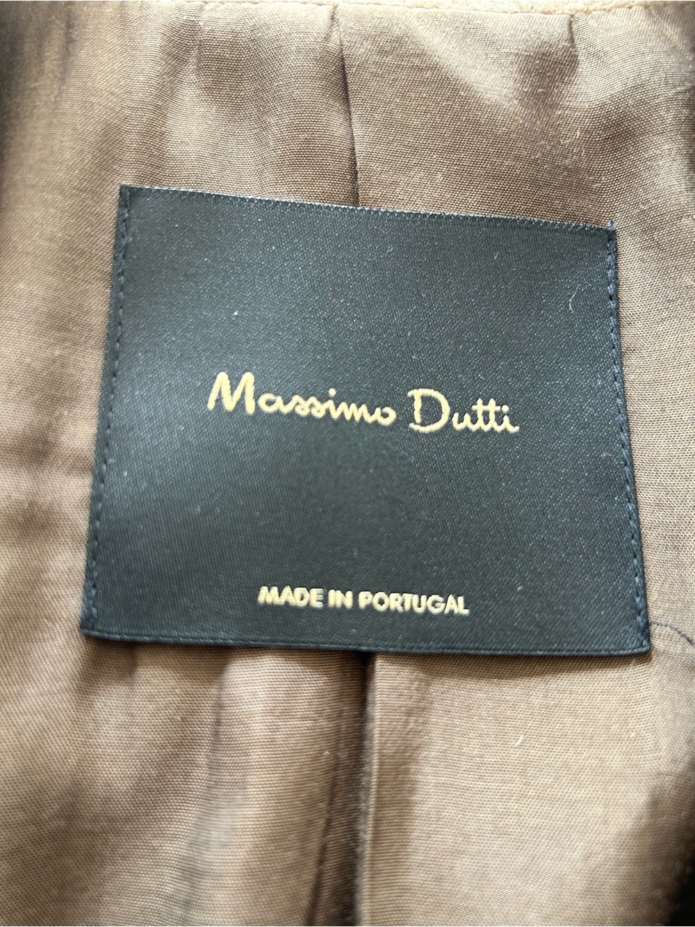 Massimo Dutti Wool Blend Double Breasted Coat in Camel - Picture 7 of 9
